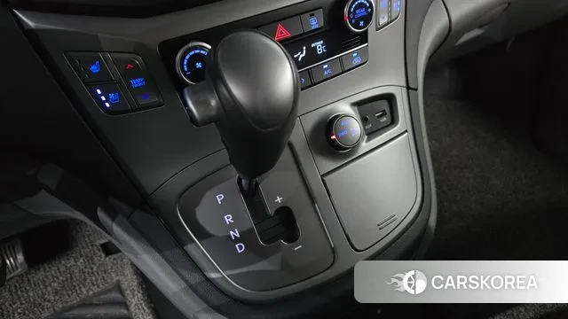 Hyundai The New Grand Starex id 3788733 из Кореи 19