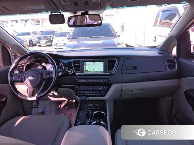 Kia The New Carnival id 3440003 из Кореи 17