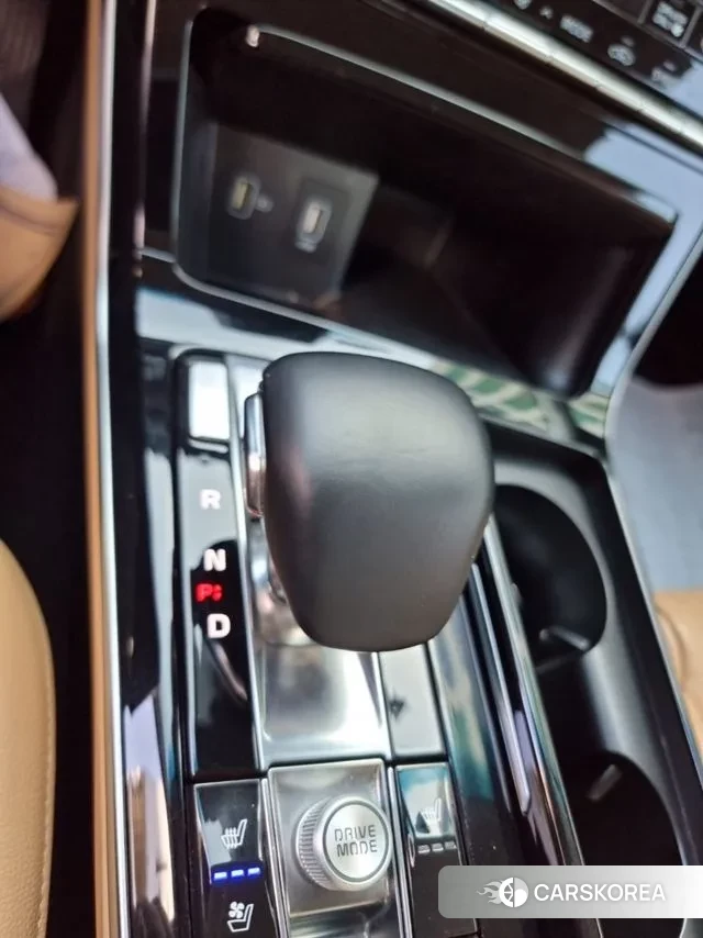 Kia K7 Premier Hybrid id 3567804 из Кореи 17