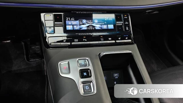 Hyundai The New Grandeur IG Hybrid id 3795647 из Кореи 19