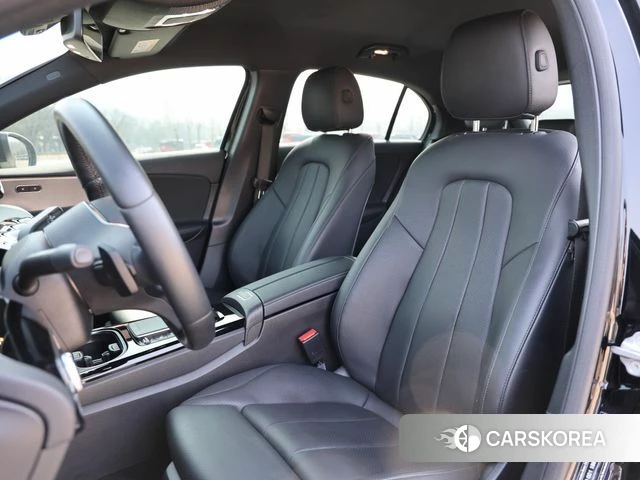 Mercedes-Benz A-Class W177 id 3794916 из Кореи 18