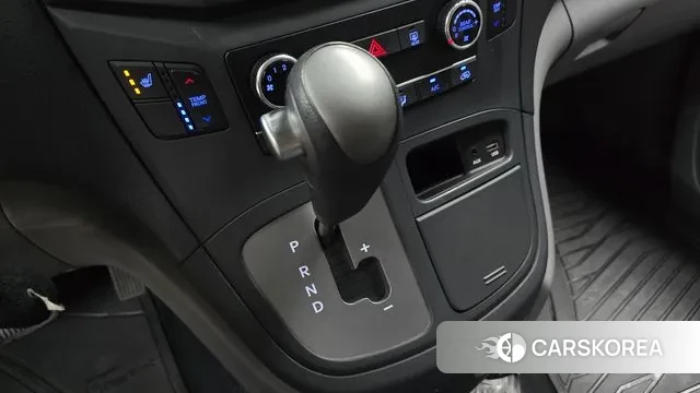 Hyundai The New Grand Starex id 3060271 из Кореи 19