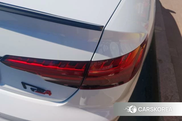 Audi A4L id 4299826 из Китая 16