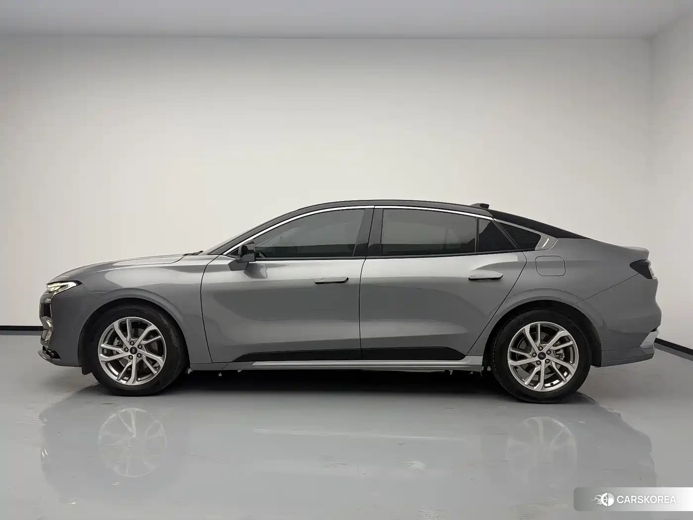 Ford Mondeo id 4628018 из Китая 17