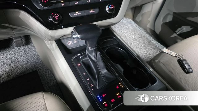 Kia All New Carnival id 4521077 из Кореи 19