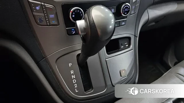 Hyundai The New Grand Starex id 3060679 из Кореи 19