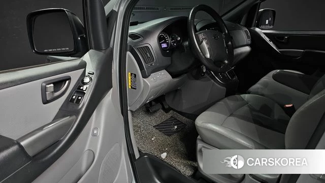 Hyundai The New Grand Starex id 4502135 из Кореи 32