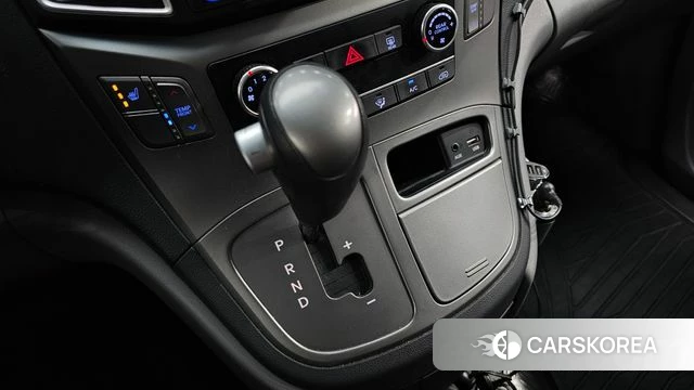Hyundai The New Grand Starex id 4856001 из Кореи 19