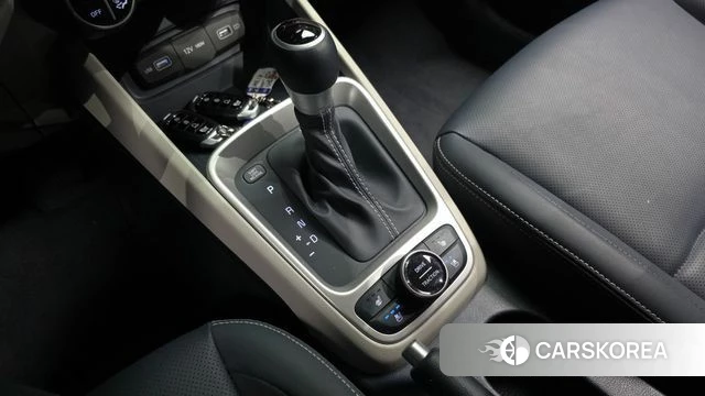 Hyundai Venue id 4631508 из Кореи 28