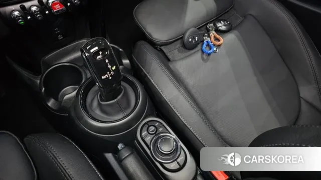 Mini Cooper id 3006946 из Кореи 19