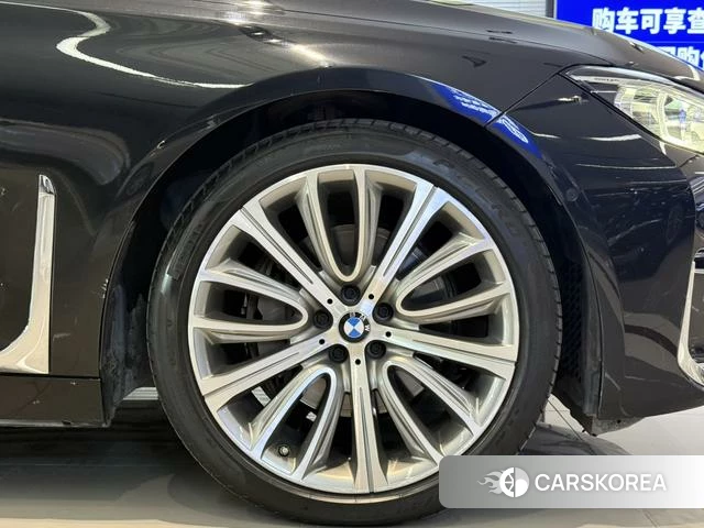 BMW 7 series id 4297692 из Китая 17