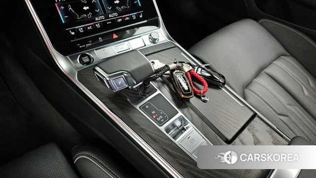 Audi A6 (C8) id 3922739 из Кореи 19