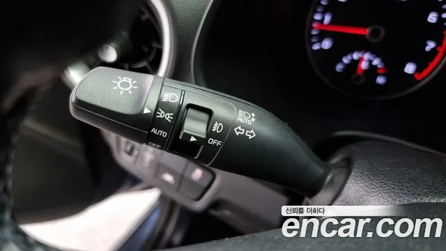 Kia Come New K3 id 2574775 из Кореи 19