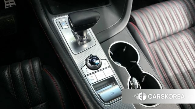 Genesis The New G70 id 3843381 из Кореи 19