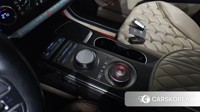 Genesis GV70 id 3573046 из Кореи 19