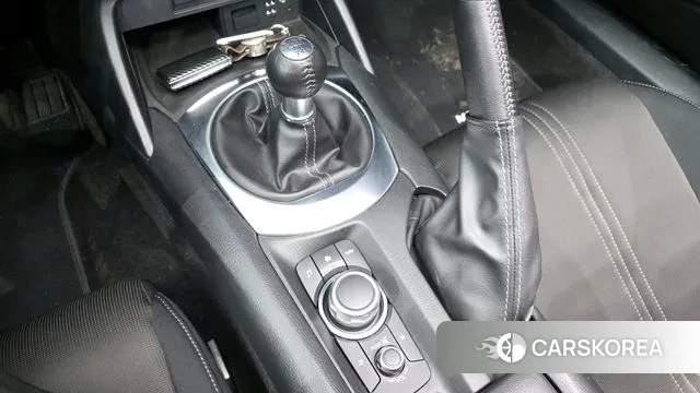 Mazda MX-5 MIATA id 3741024 из Кореи 19