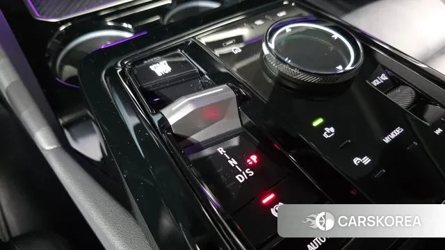 BMW 5 Series (G60) id 3467110 из Кореи 19