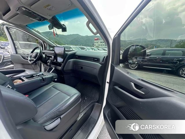 Hyundai Staria id 4639919 из Кореи 17