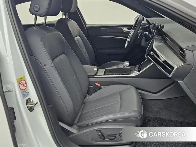 Audi A6 (C8) id 3600263 из Кореи 19