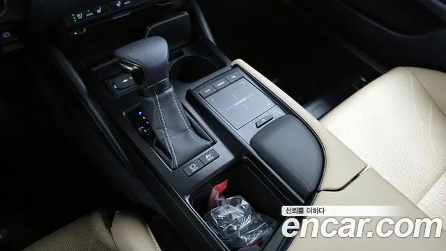 Lexus ES300h 7th generation id 2700695 из Кореи 19