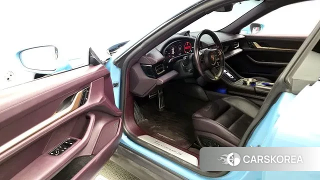 Porsche Taycan id 3788274 из Кореи 19