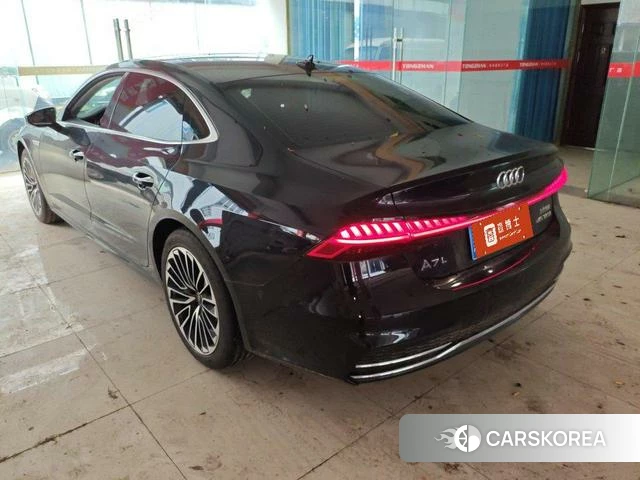 Audi A7L id 4265993 из Китая 9