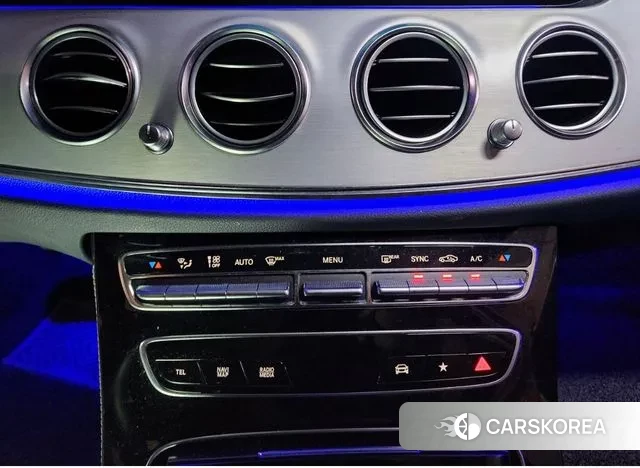 Mercedes-Benz E-Class W213 id 3451523 из Кореи 19