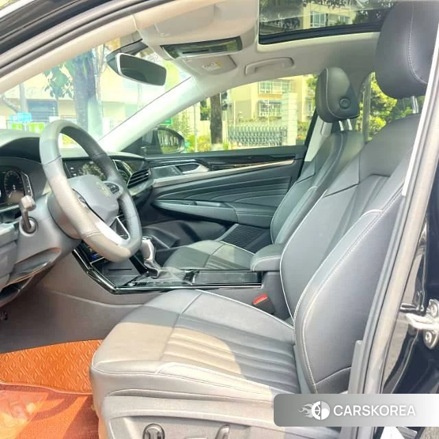 Volkswagen Passat id 4336058 из Китая 9