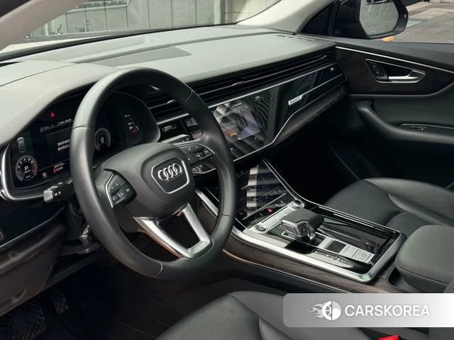 Audi Q8 id 4393398 из Китая 19