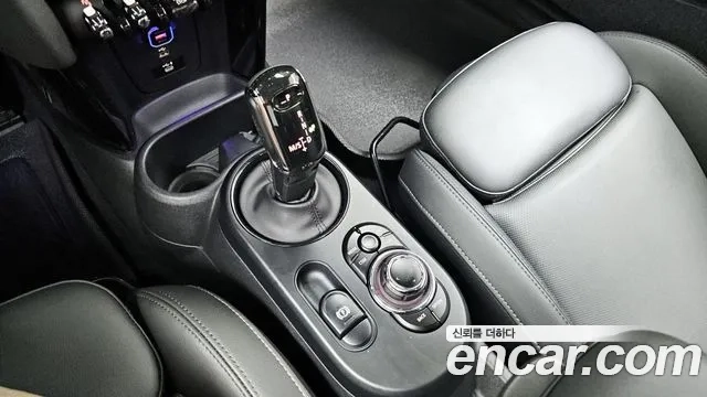 Mini Cooper S id 2954983 из Кореи 19