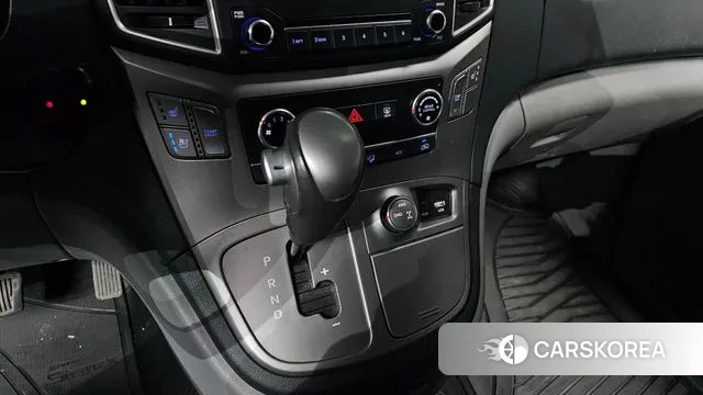 Hyundai The New Grand Starex id 3713758 из Кореи 19