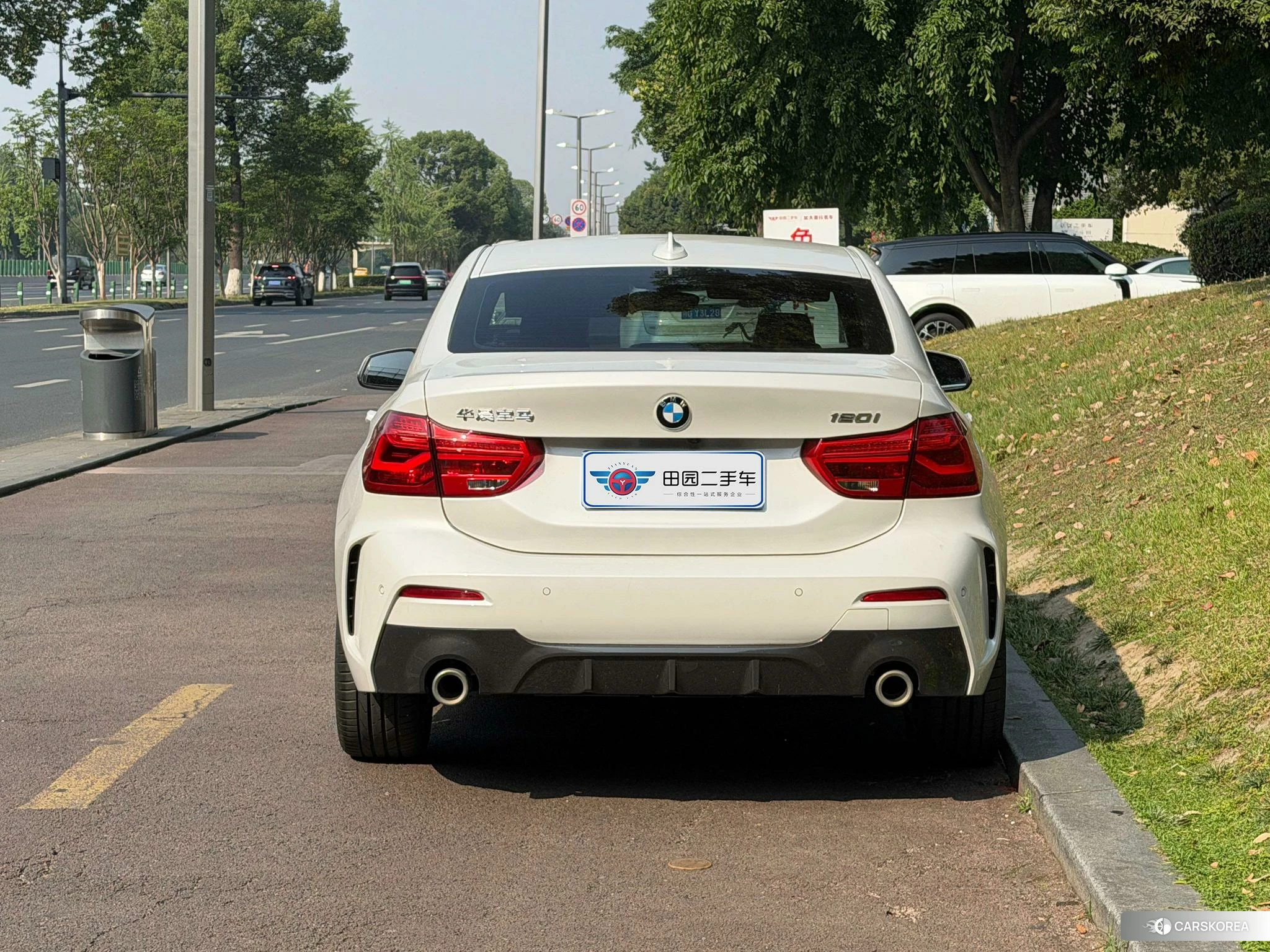 BMW 1 series id 4440846 из Китая 13