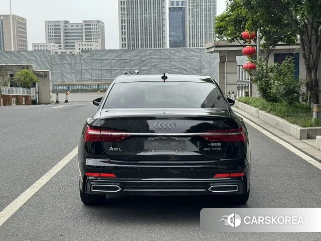 Audi A6L id 4333743 из Китая 25