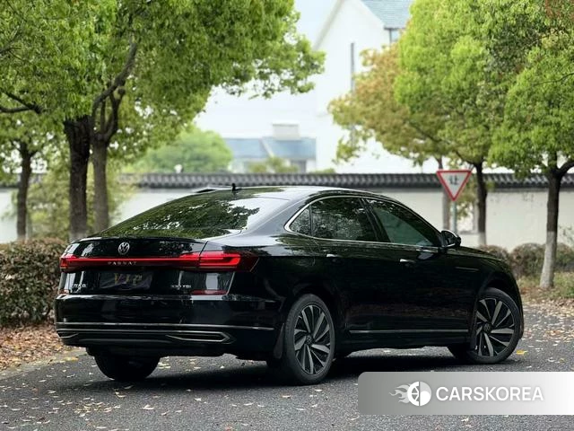 Volkswagen Passat id 4264684 из Китая 9