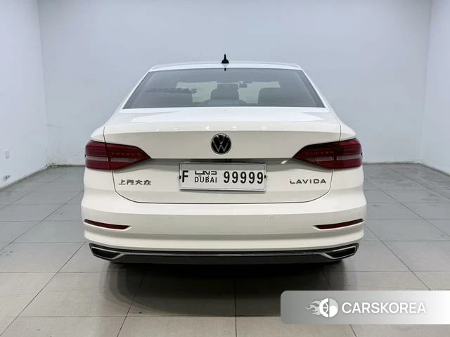 Volkswagen Lavida id 4279187 из Китая 13