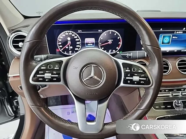 Mercedes-Benz E-Class W213 id 3425509 из Кореи 17