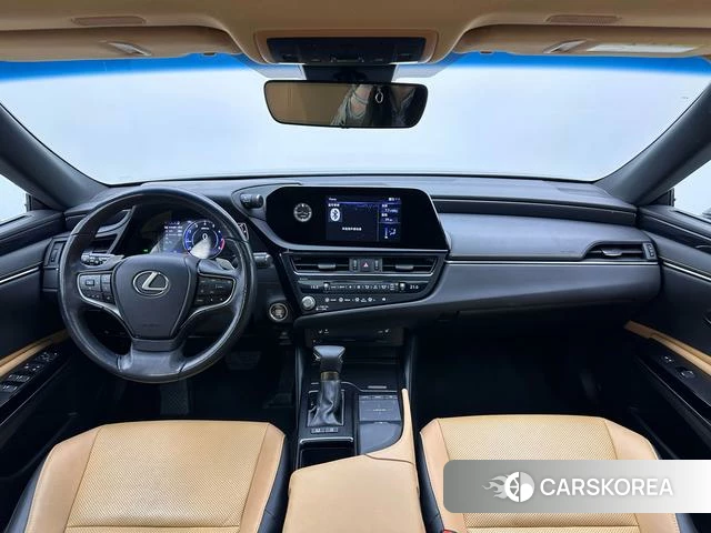 Lexus ES id 4254170 из Китая 30