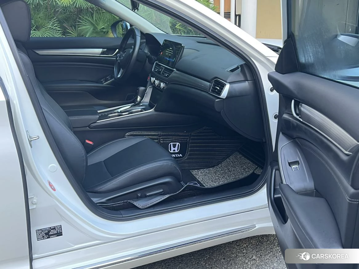 Honda Accord id 4493278 из Китая 11
