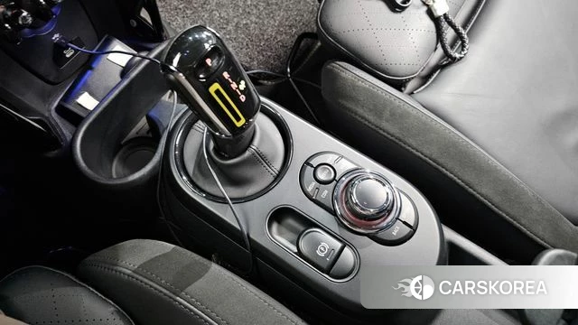 Mini Cooper Electric id 3841741 из Кореи 19