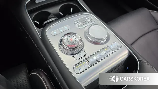 Genesis G90 (RS4) id 3769726 из Кореи 19