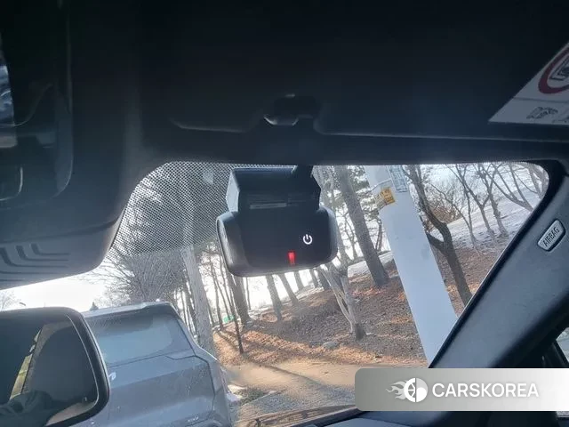 BMW 5 Series (G30) id 3701843 из Кореи 9