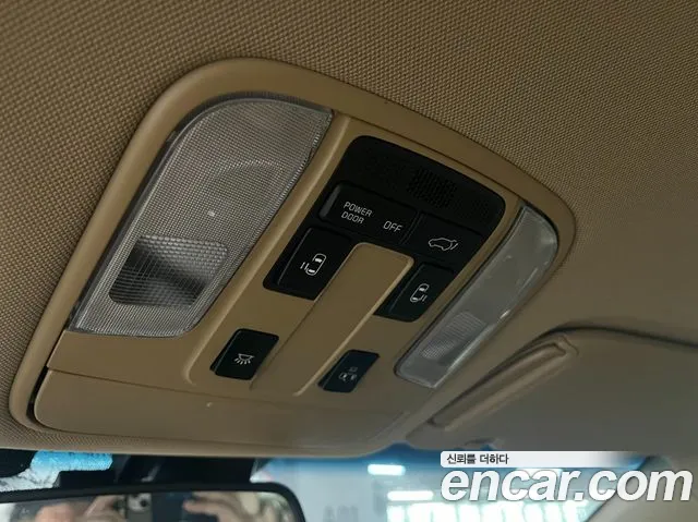 Kia The New Carnival id 2713046 из Кореи 19