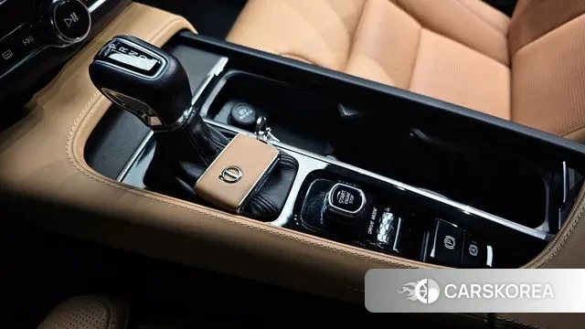 Volvo V90 Cross-Country id 3029312 из Кореи 19