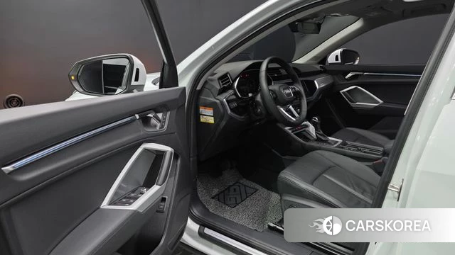 Audi Q3 (F3) id 4540396 из Кореи 35