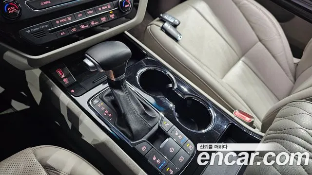 Kia The New Carnival id 2448559 из Кореи 19