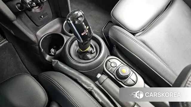 Mini Cooper D id 3698559 из Кореи 19