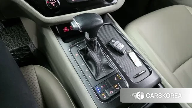 Kia All New Carnival id 3408283 из Кореи 19