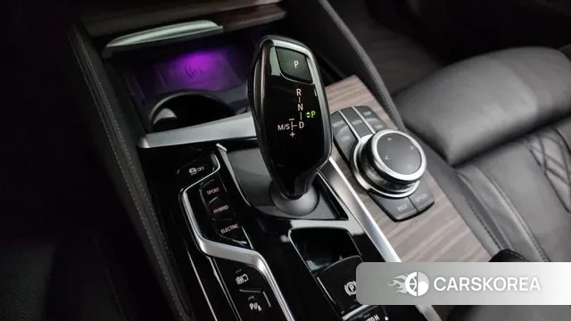 BMW 5 Series (G30) id 3566626 из Кореи 19