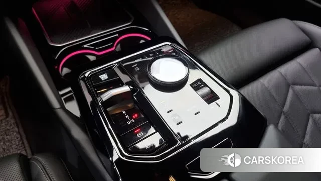 BMW 5 Series (G60) id 3674569 из Кореи 19