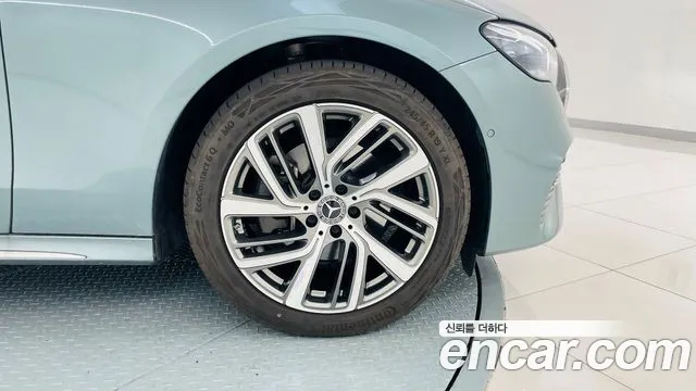 Mercedes-Benz E-Class W214 id 2815914 из Кореи 19